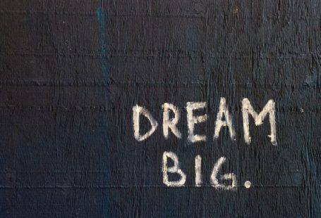 Big Idea - Dream Big text